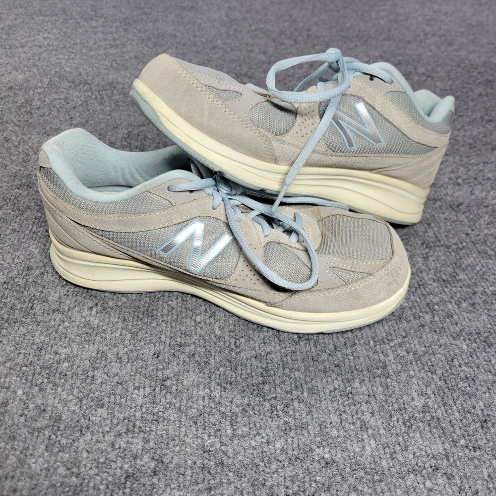New Balance 877 Womens 8.5 Gray Athletic Comfort Walking Support WW877SB